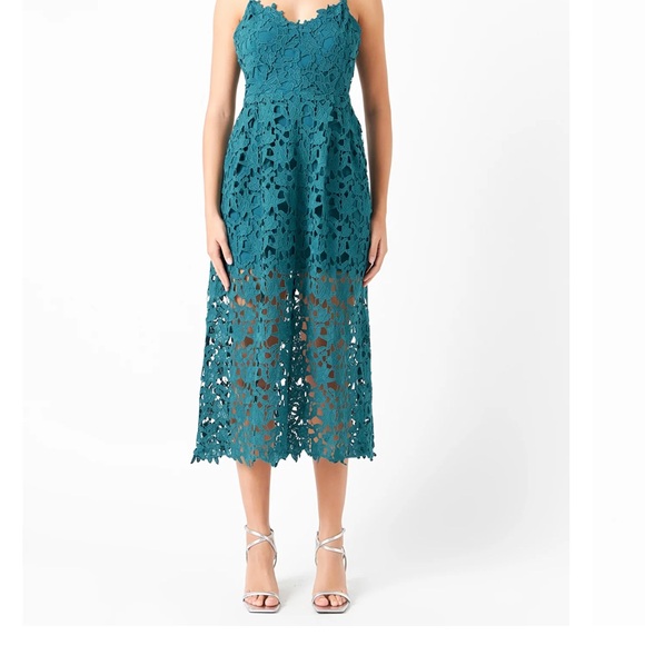 ASTR the Label lace midi dress - Picture 5 of 5